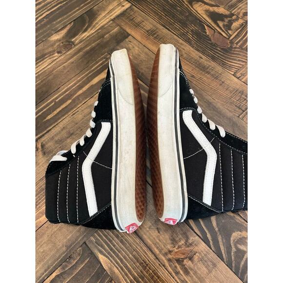 Vans Classic Skater Core Sneaker Shoe Women 7 Neutral Skateboarding High Top - Picture 8 of 9